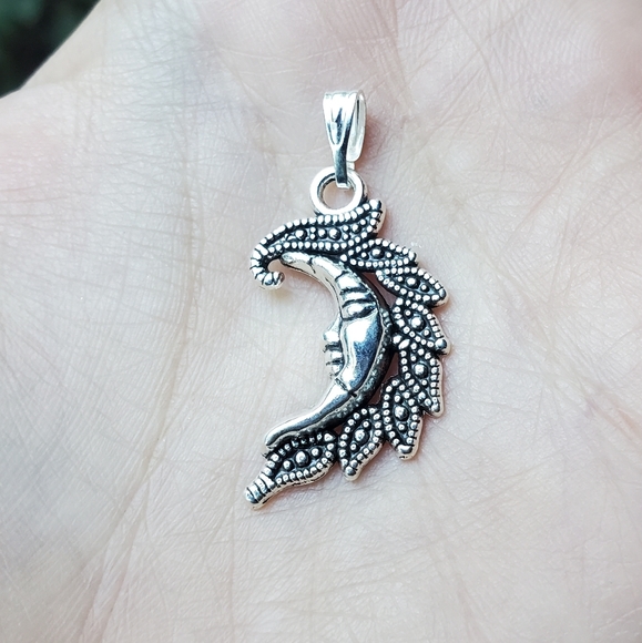 NWOT Sleeping Moon Pendant - Picture 2 of 8